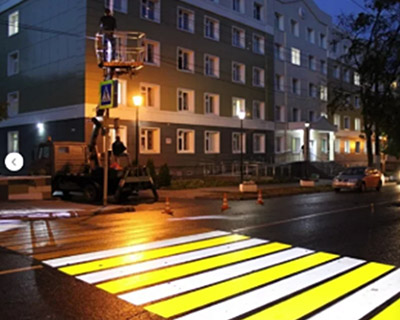 公路交通红绿灯斑马线投影灯